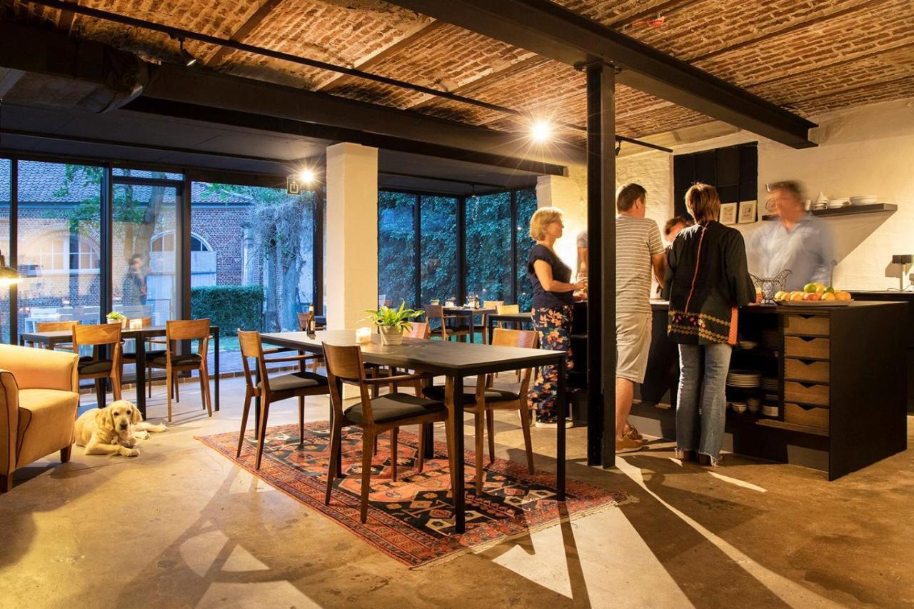Broel4 Bed & Breakfast คอร์ตไรก์ ภายนอก รูปภาพ